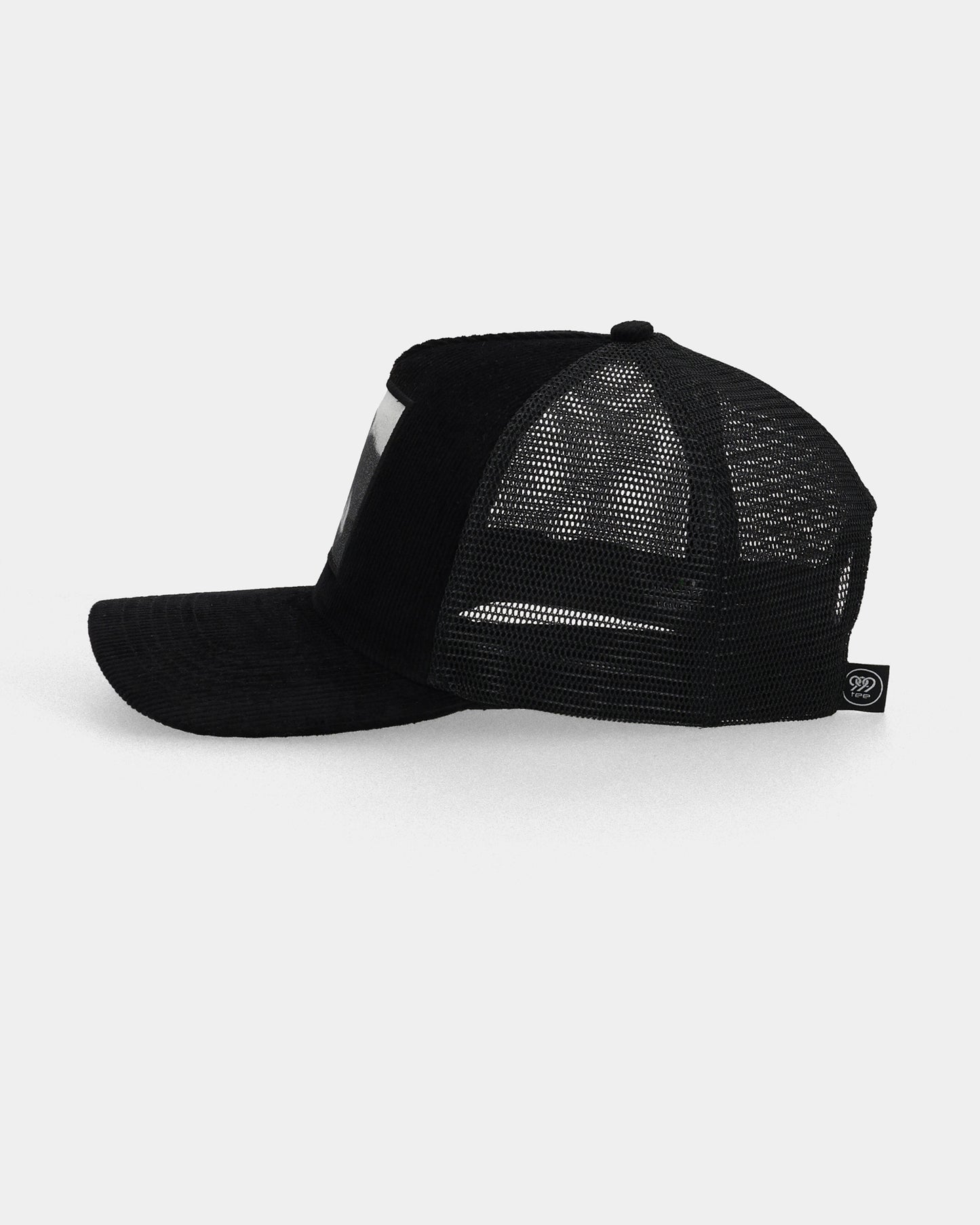 Abstract Bond // Trucker Cap