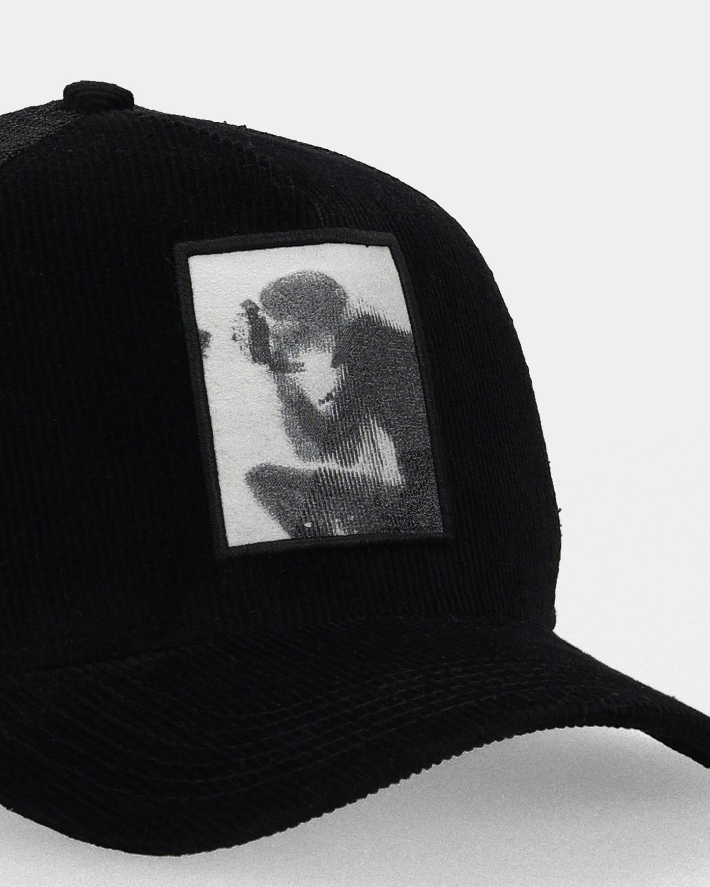 Abstract Bond // Trucker Cap