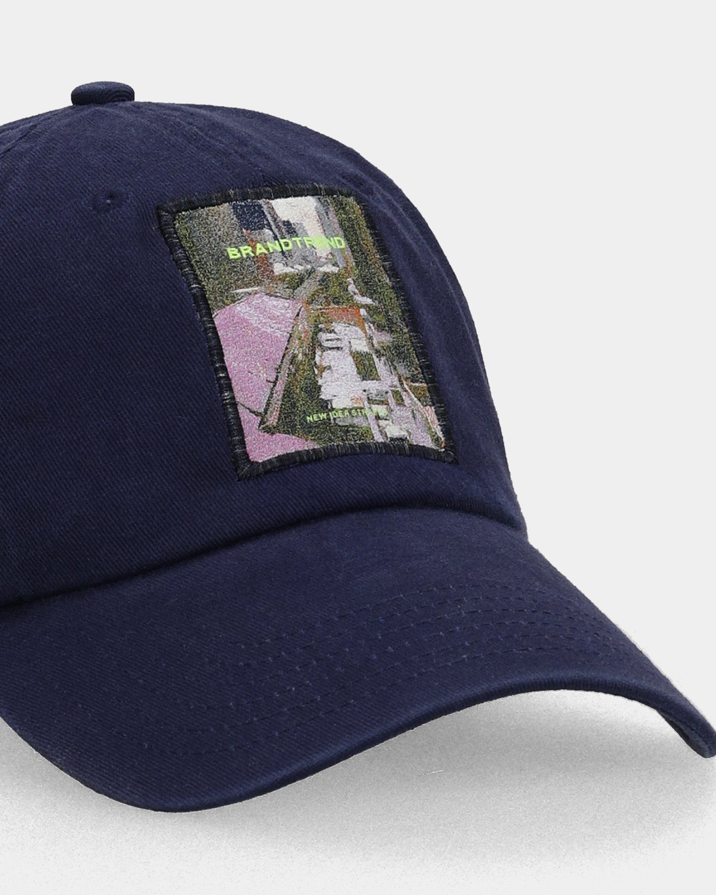 Brand Trend // 003 Dad Cap