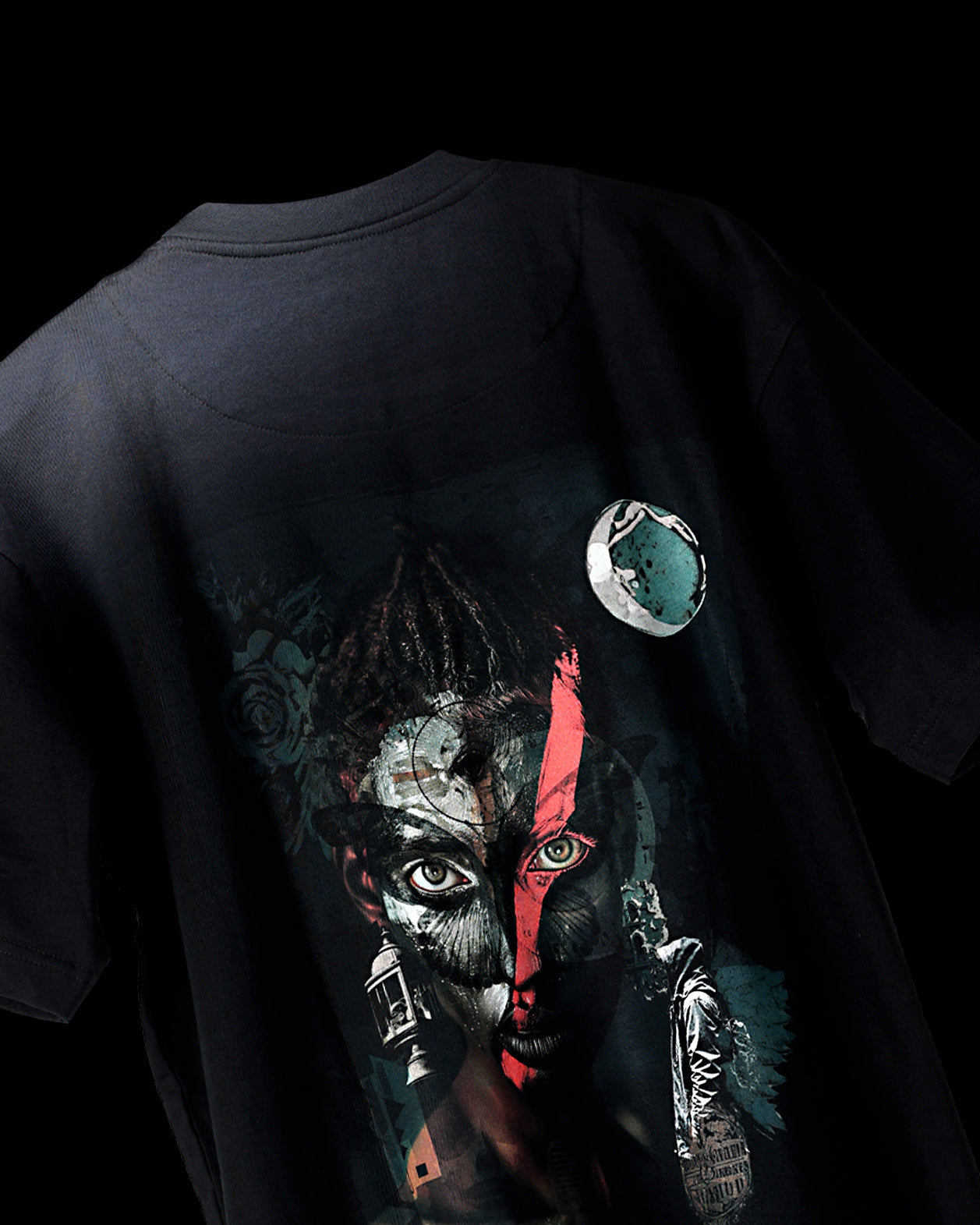 Haunted Lady Oversized T-shirt