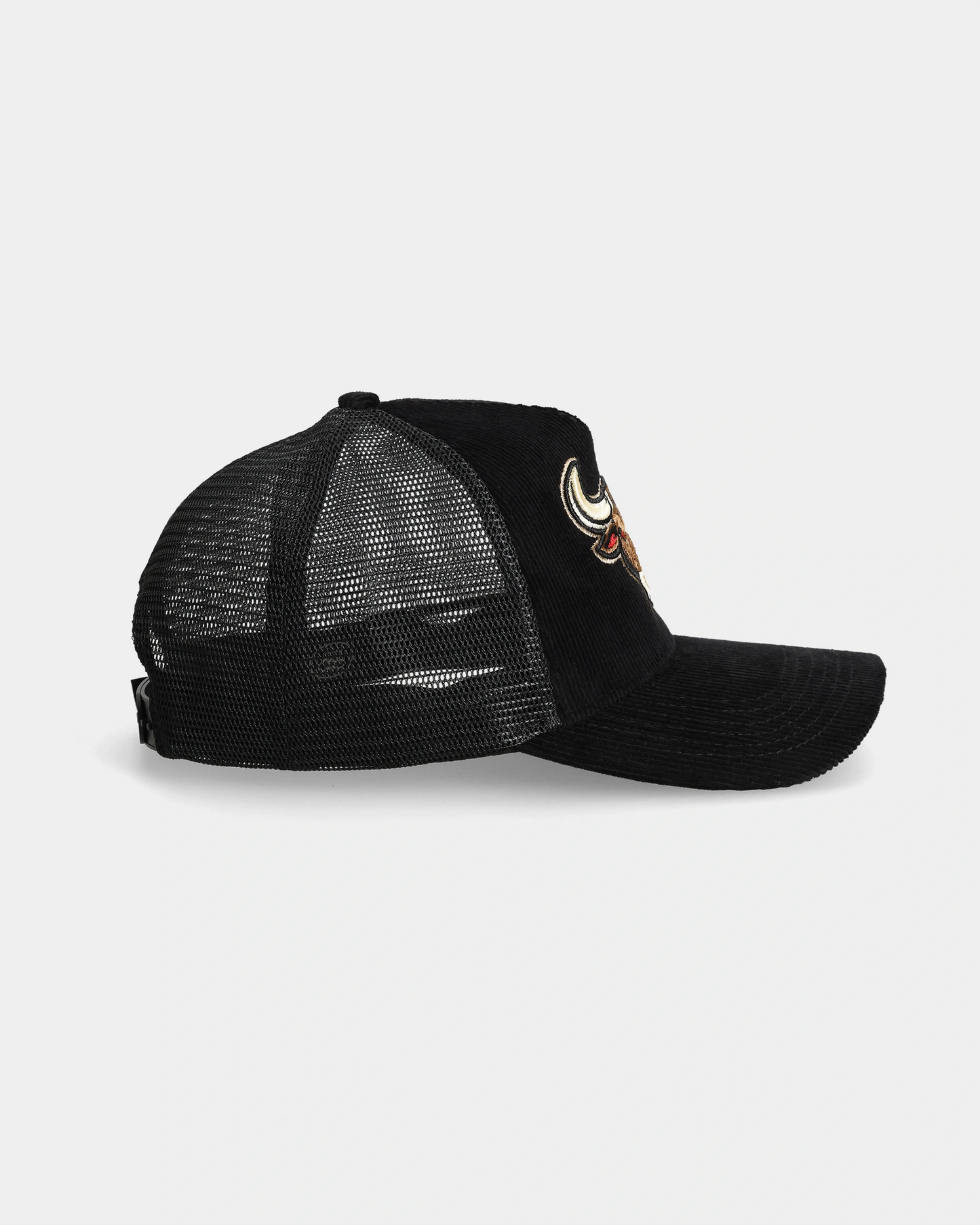 Bull Trucker Cap