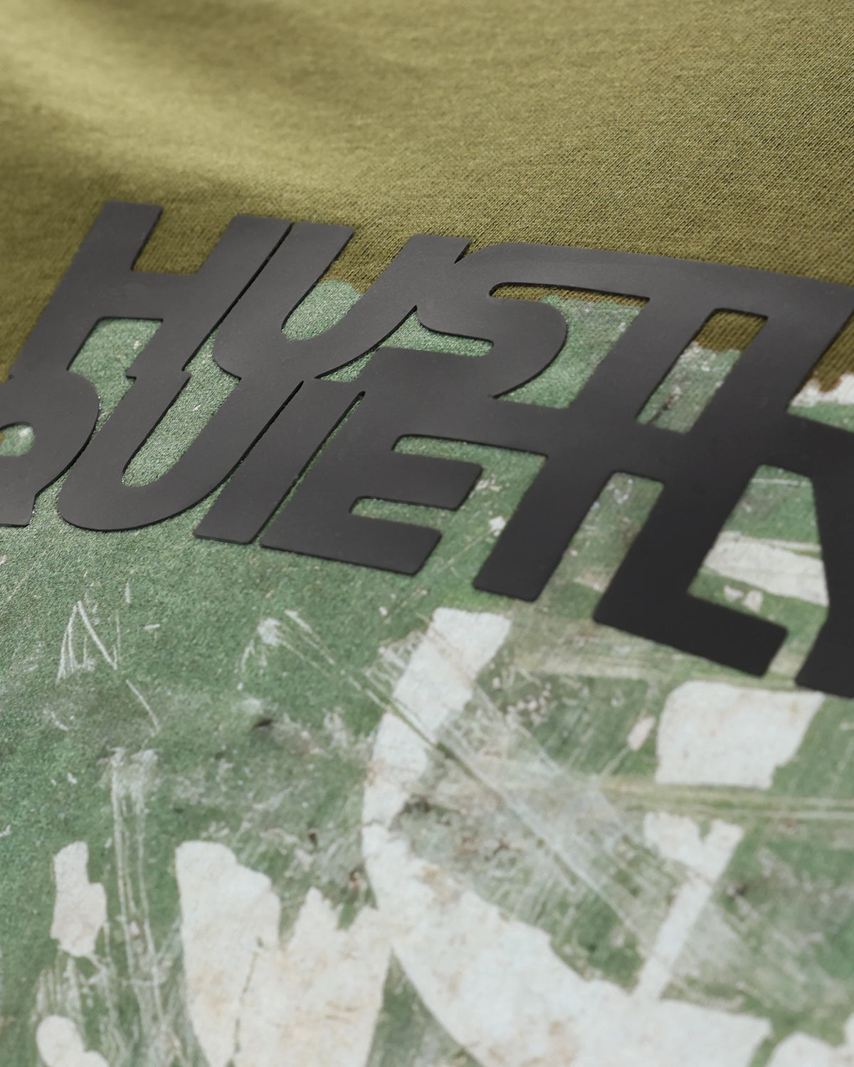 Hustle Quietly Men’s T-Shirt - Olive